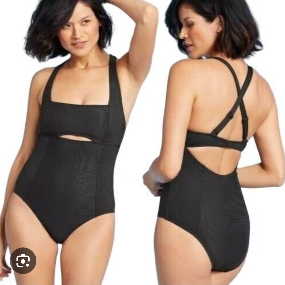 All In Motion Black One-Piece Swimsuit – Size L